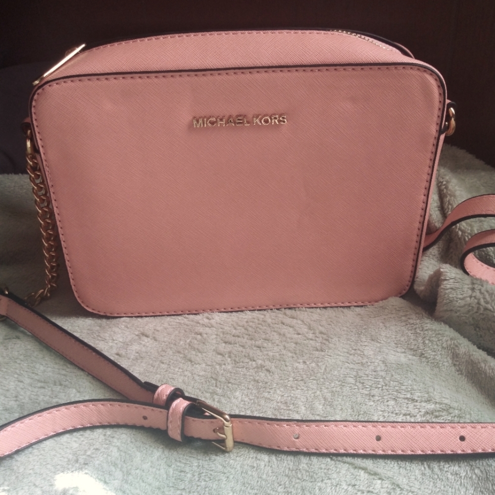 MK JET SET PURSE
